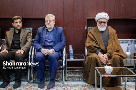 گزارش تصویری | مراسم ترحیم همسر و فرزندان معاون رئیس‌جمهور در مشهد