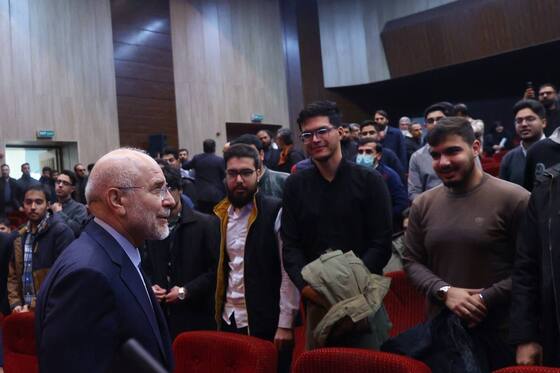 گزارش تصویری | مراسم گرامیداشت روز دانشجو با حضور قالیباف، رئیس مجلس، در دانشگاه فردوسی مشهد (۱۵ آذر ۱۴۰۴)