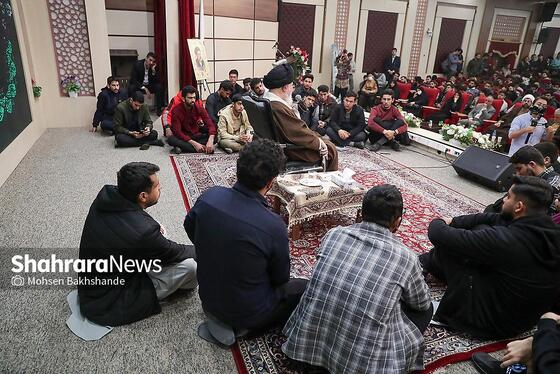 گزارش تصویری | دیدار آیت‌الله علم‌الهدی با دانشجویان و اساتید دانشگاه فرهنگیان مشهد به‌مناسبت «روز دانشجو» (۱۶ آذر ۱۴۰۴)