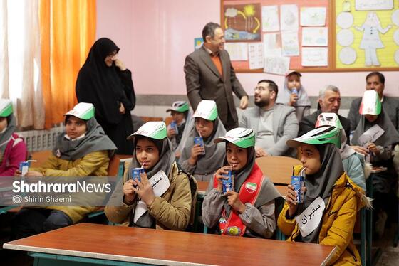 گزارش تصویری | آغاز توزیع شیر در مدارس خراسان رضوی