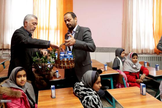 گزارش تصویری | آغاز توزیع شیر در مدارس خراسان رضوی