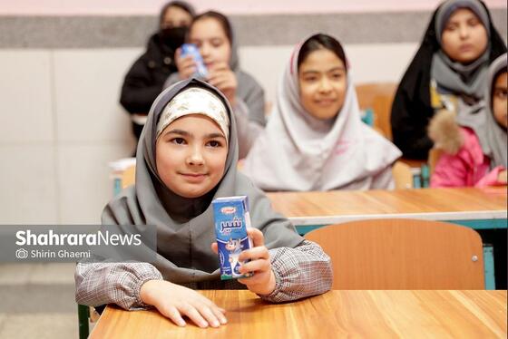 گزارش تصویری | آغاز توزیع شیر در مدارس خراسان رضوی