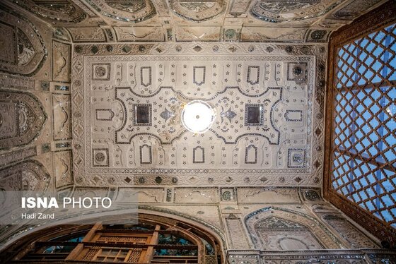 گزارش تصویری | آیینه کاری، هنر جهانی ایرانی