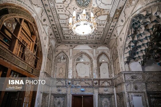 گزارش تصویری | آیینه کاری، هنر جهانی ایرانی