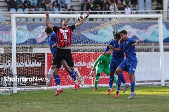 گزارش تصویری | لیگ دسته سوم فوتبال | مسابقه فوتبال ابومسلم ثامن مشهد و صالحین تهران
