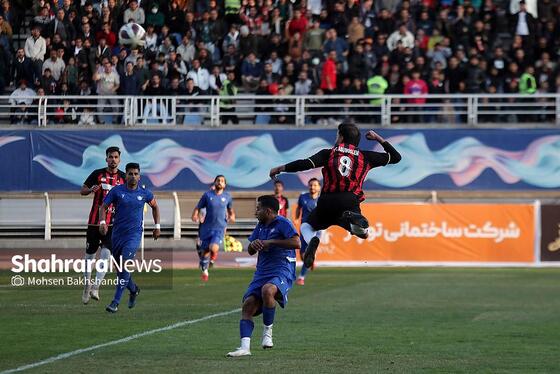 گزارش تصویری | لیگ دسته سوم فوتبال | مسابقه فوتبال ابومسلم ثامن مشهد و صالحین تهران