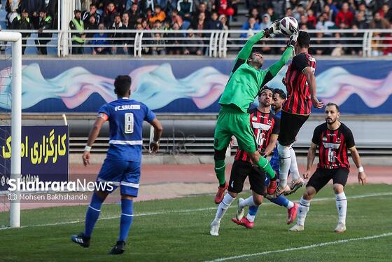 گزارش تصویری | لیگ دسته سوم فوتبال | مسابقه فوتبال ابومسلم ثامن مشهد و صالحین تهران