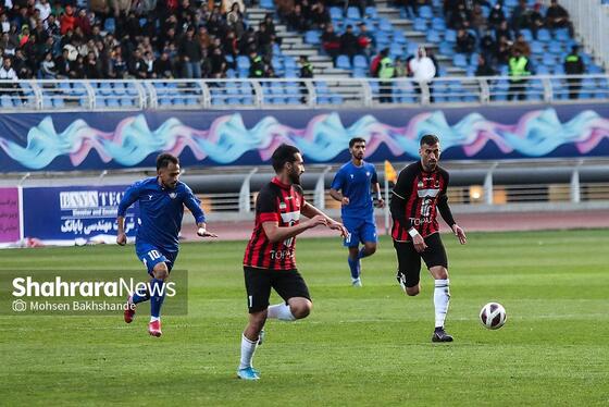 گزارش تصویری | لیگ دسته سوم فوتبال | مسابقه فوتبال ابومسلم ثامن مشهد و صالحین تهران
