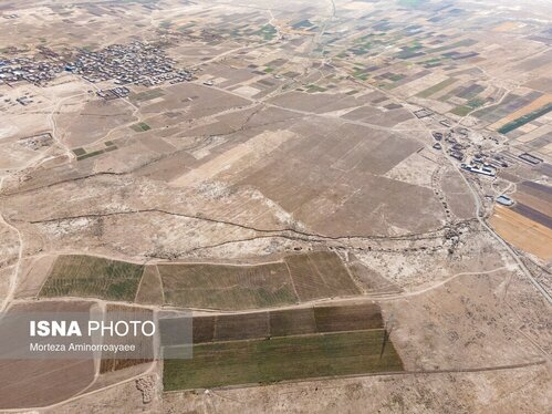 گزارش تصویری | عمیق‌ترین شکاف فرونشست کشور - نیشابور