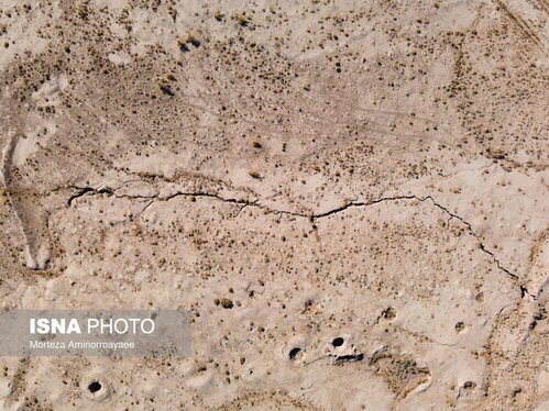 گزارش تصویری | عمیق‌ترین شکاف فرونشست کشور - نیشابور