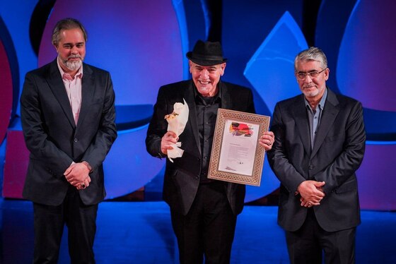 گزارش تصویری | آیین اختتامیه نوزدهمین جشنواره سینماحقیقت