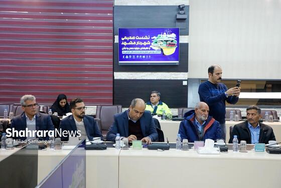 گزارش تصویری | نشست صمیمی شهردار مشهد با رانندگان و فعالان حوزه حمل و نقل