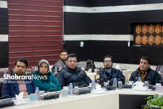 گزارش تصویری | نشست صمیمی شهردار مشهد با رانندگان و فعالان حوزه حمل و نقل