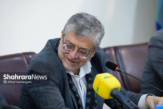 گزارش تصویری | نشست صمیمی شهردار مشهد با رانندگان و فعالان حوزه حمل و نقل