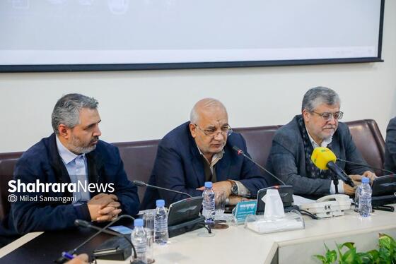 گزارش تصویری | نشست صمیمی شهردار مشهد با رانندگان و فعالان حوزه حمل و نقل