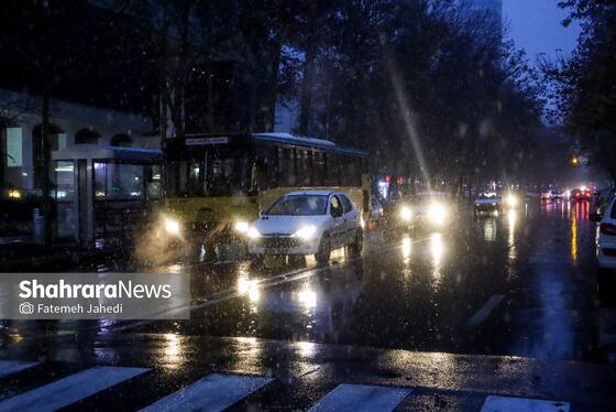 گزارش تصویری | بارش نخستین برف پاییزی در مشهد
