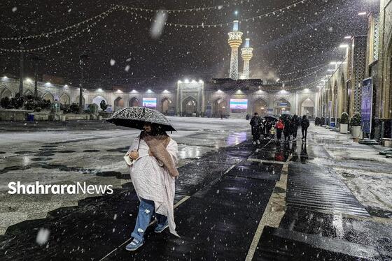 گزارش تصویری | بارش برف پاییزه در حرم مطهر رضوی