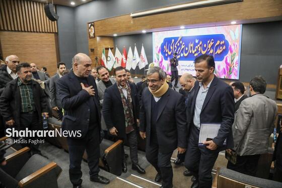 گزارش تصویری | آیین تحویل ۳۷ دستگاه ماشین‌آلات آتش‌نشانی و خدمات شهری به شهرداری‌های خراسان رضوی