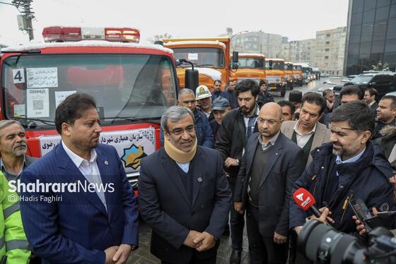 گزارش تصویری | آیین تحویل ۳۷ دستگاه ماشین‌آلات آتش‌نشانی و خدمات شهری به شهرداری‌های خراسان رضوی