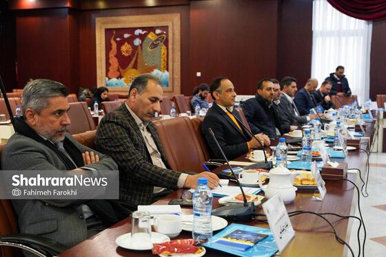 گزارش تصویری | سی و هشتمین نشست کمیسیون حمل و نقل و ترافیک مجمع کلان‌شهرهای ایران