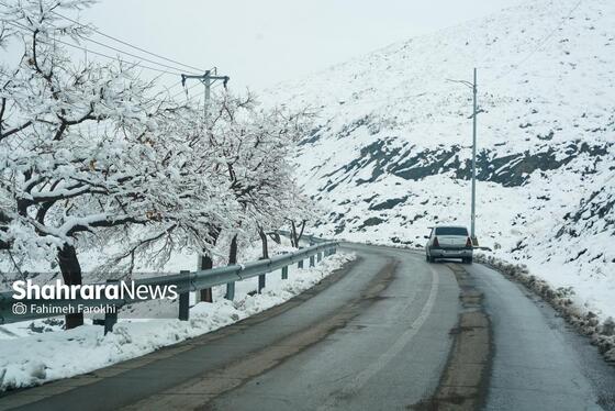 گزارش تصویری | حال و هوای مردم در اولین بارش برف پاییزی