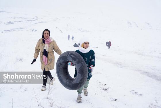 گزارش تصویری | حال و هوای مردم در اولین بارش برف پاییزی