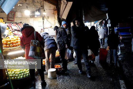 گزارش تصویری | بازار شب یلدا در مشهد