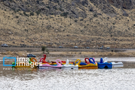 ایران زیباست | فلامینگوها به دریاچه مهارلو بازگشتند