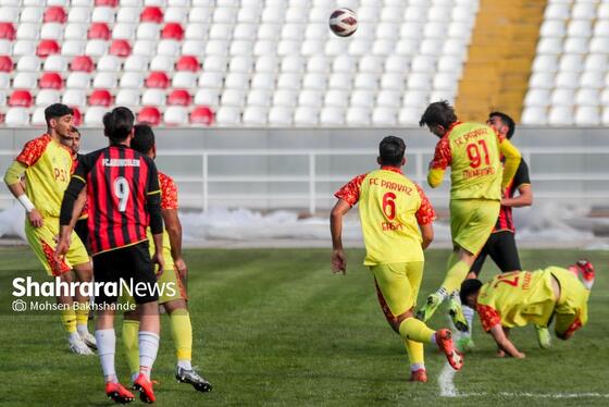 گزارش تصویری | لیگ دسته سوم فوتبال؛ مسابقه تیم ابومسلم ثامن مشهد و پرواز سیمرغ