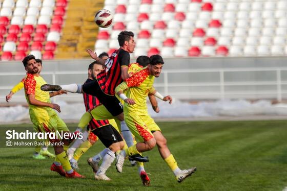 گزارش تصویری | لیگ دسته سوم فوتبال؛ مسابقه تیم ابومسلم ثامن مشهد و پرواز سیمرغ