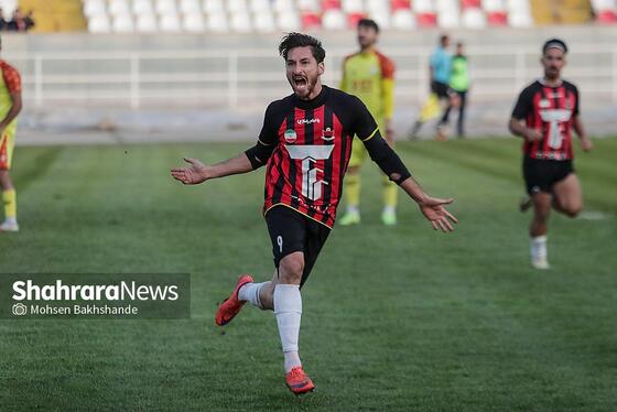 گزارش تصویری | لیگ دسته سوم فوتبال؛ مسابقه تیم ابومسلم ثامن مشهد و پرواز سیمرغ