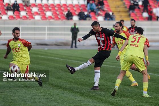 گزارش تصویری | لیگ دسته سوم فوتبال؛ مسابقه تیم ابومسلم ثامن مشهد و پرواز سیمرغ