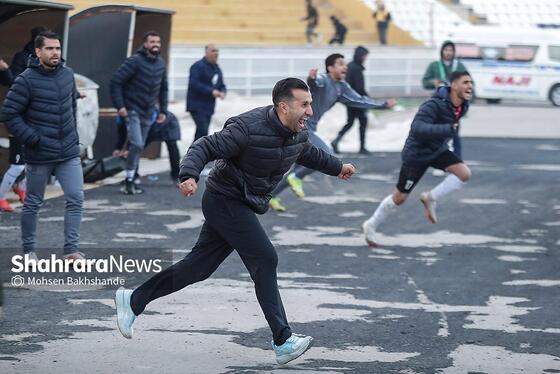 گزارش تصویری | لیگ دسته سوم فوتبال؛ مسابقه تیم ابومسلم ثامن مشهد و پرواز سیمرغ