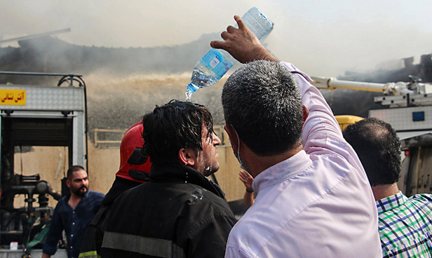 سریال آتش‌سوزی پاساژ‌ها همچنان قربانی می گیرد