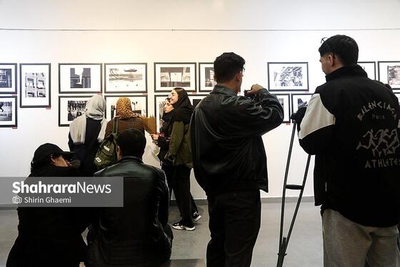 گزارش تصویری | نمایشگاه گروهی عکاسی خیابانی در نگارخانه اشراق