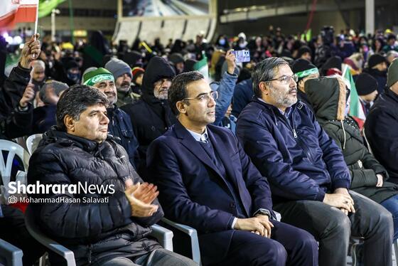 گزارش تصویری | گلباران حرم مطهر امام‌رضا (ع) در شب میلاد حضرت جوادالائمه (ع)