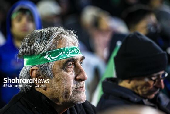 گزارش تصویری | گلباران حرم مطهر امام‌رضا (ع) در شب میلاد حضرت جوادالائمه (ع)