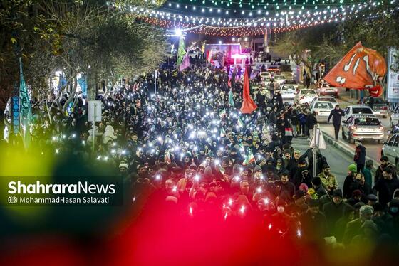 گزارش تصویری | گلباران حرم مطهر امام‌رضا (ع) در شب میلاد حضرت جوادالائمه (ع)