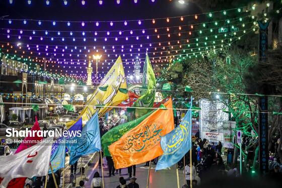 گزارش تصویری | گلباران حرم مطهر امام‌رضا (ع) در شب میلاد حضرت جوادالائمه (ع)