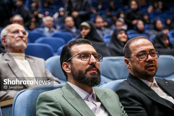 گزارش تصویری | سومین دوره اهدای نشان مشهدالرضا (ع) ۱