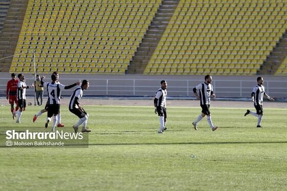 گزارش تصویری | لیگ دسته سوم فوتبال | مسابقه پشتیبانی نزاجا مشهد و ابومسلم ثامن