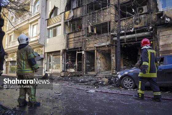 گزارش تصویری | مهار آتش سوزی یک مغازه لوازم یدکی در خیابان امام رضا (ع)