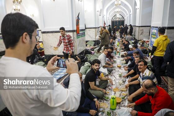 گزارش تصویری | آیین معنوی اعتکاف در حرم امام رضا (ع)