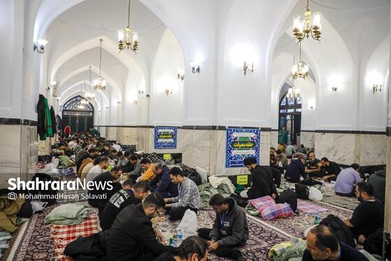 گزارش تصویری | آیین معنوی اعتکاف در حرم امام رضا (ع)