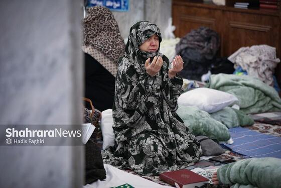 گزارش تصویری | اعتکاف بانوان در حرم امام رضا (ع)