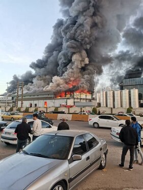 آتش‌سوزی در کارخانه کاله در آمل + فیلم و عکس (۱۵ دی ۱۴۰۴)