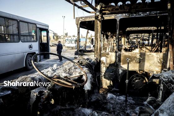 گزارش تصویری | تخریب بی سابقه اتوبوس های شرکت اتوبوسرانی مشهد توسط اغتشاشگران