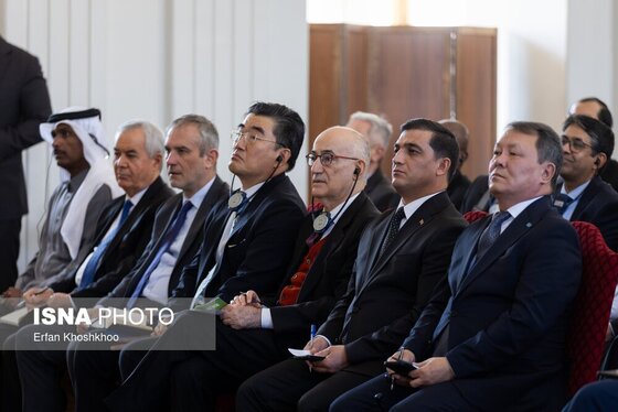 گزارش تصویری | نشست وزیر امور خارجه با سفرا و رؤسای نمایندگی‌های خارجی مقیم تهران