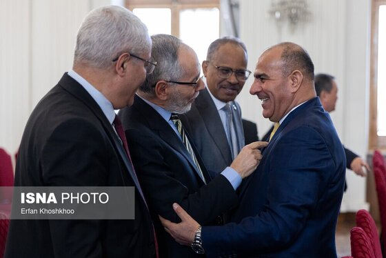 گزارش تصویری | نشست وزیر امور خارجه با سفرا و رؤسای نمایندگی‌های خارجی مقیم تهران