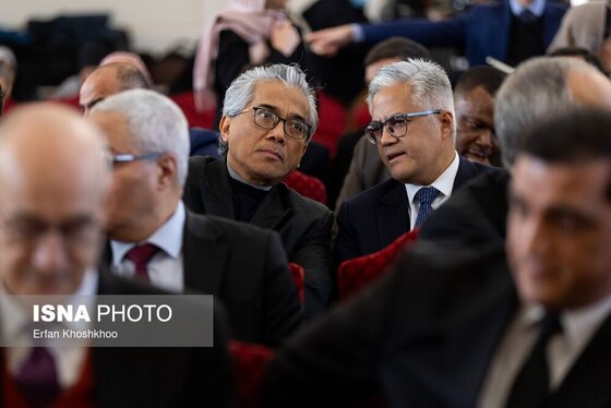 گزارش تصویری | نشست وزیر امور خارجه با سفرا و رؤسای نمایندگی‌های خارجی مقیم تهران